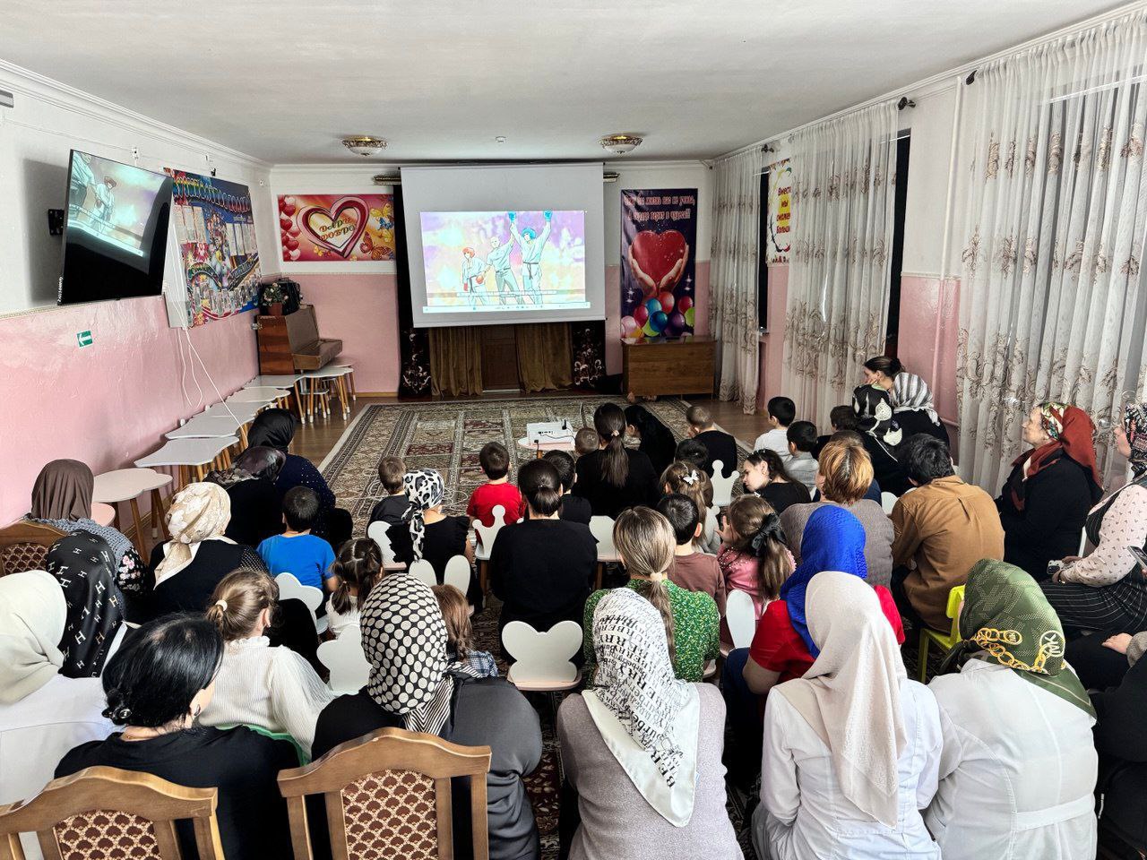 Дети с ОВЗ окунулись в историю с проектом "Живой карандаш"